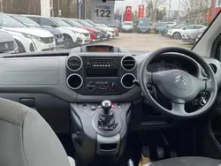 White Used 2016 Citroën Berlingo Feel MPV | £6,725 (Good price)
