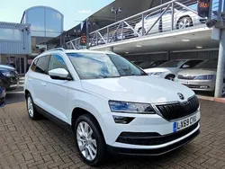White Used 2019 Skoda Karoq SE L SUV | £14,980 (Fair price)