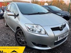 Silver Used 2008 Toyota Auris SR | £2,995 (Good price)