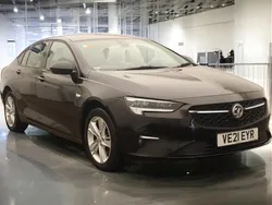 Black Used 2021 Vauxhall Insignia Hatchback | £13,450 (Fair price)