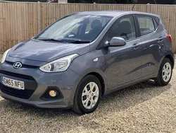 Grey Used 2015 Hyundai i10 SE Hatchback | £4,000 (Fair price)
