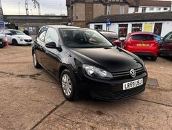 Black Used 2009 VW Golf VI S Hatchback | £3,195 (Fair price)