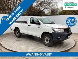 White Used 2016 Toyota HiLux Active Pickup | £16,495 (Fair price)