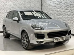 Silver Used 2017 Porsche Cayenne Platinum Edition SUV | £21,300 (Good price)