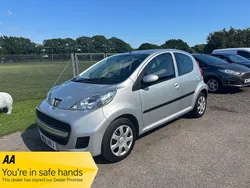 Silver Used 2011 Peugeot 107 Hatchback | £2,795 (Fair price)