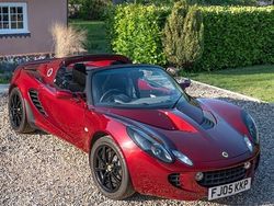 Bordeaux red pearlescent Used 2005 Lotus Elise Cabriolet | £18,995