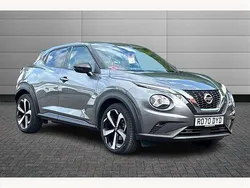 Grey Used 2020 Nissan Juke Tekna SUV | £14,091 (Fair price)