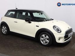 White Used 2019 Mini Cooper Classic Hatchback | £14,349 (Fair price)