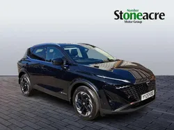 Black Used 2025 Nissan Qashqai N-Connecta SUV | £30,490 (Expensive)