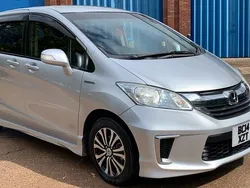 Silver Used 2014 Honda Jazz Hybrid Hatchback | £8,450 (Fair price)