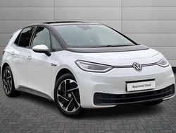 White Used 2021 VW ID.3 Pro Performance Hatchback | £16,650 (Expensive)