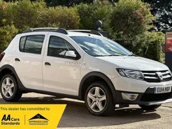 White Used 2014 Dacia Sandero Lauréate Hatchback | £4,190 (Fair price)