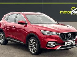 Red Used 2022 MG HS Excite SUV | £13,650 (Fair price)