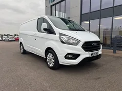 White Used 2021 Ford Transit Custom Limited | £21,540 (Expensive)