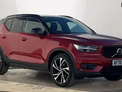 Red Used 2020 Volvo XC40 R-Design Pro SUV | £23,804 (Fair price)