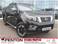 Black Used 2019 Nissan Navara Tekna Pickup | £17,790 (Good price)
