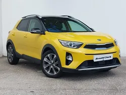 Yellow Used 2018 Kia Stonic First Edition SUV | £11,698 (Fair price)