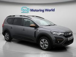 Grey Used 2024 Dacia Jogger Extreme MPV | £19,500 (Fair price)
