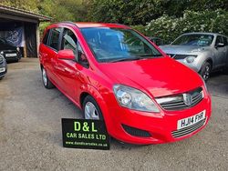 White Used 2014 Vauxhall Zafira MPV | £2,995 (Fair price)