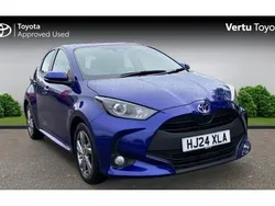 Blue Used 2024 Toyota Yaris Hybrid Hatchback | £16,480 (Good price)