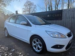 White Used 2011 Ford Focus Sport Hatchback | £2,089 (Super price)