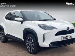 Used 2022 Toyota Yaris Hybrid Design Estate | £17,962 (Good price)