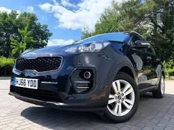 Black Used 2016 Kia Sportage 2 SUV | £8,450 (Fair price)