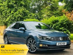 Blue Used 2016 VW Passat R-line Sedan | £9,990 (Fair price)