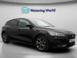 Black Used 2022 Ford Focus ST-Line Hatchback | £14,000 (Fair price)