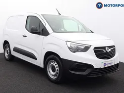 White New 2024 Vauxhall Combo MPV | £11,999 (Good price)