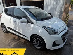 White Used 2017 Hyundai i10 Premium Hatchback | £4,990 (Super price)