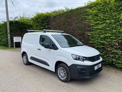 White Used 2019 Peugeot Partner Van | £9,675 (A bit pricey)