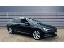 Black Used 2020 Skoda Superb SE L Estate | £15,092 (Fair price)