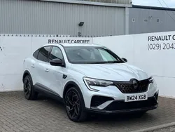 Id metallic pearl white Used 2024 Renault Arkana Techno Esprit Alpine SUV | £21,117 (Fair price)
