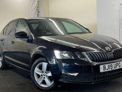 Black Used 2019 Skoda Octavia SE L Hatchback | £7,395 (Super price)