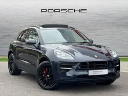 Night blue metallic Used 2020 Porsche Macan SUV | £52,900 (Expensive)