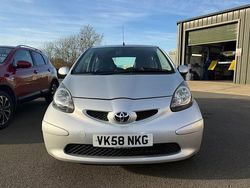 Silver Used 2008 Toyota Aygo Platinum Hatchback | £2,795 (A bit pricey)