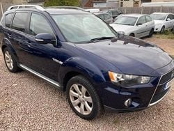Blue Used 2010 Mitsubishi Outlander SUV | £2,785 (Good price)