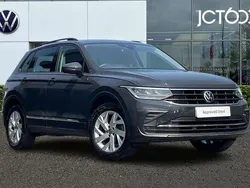 Grey Used 2022 VW Tiguan Life SUV | £14,650 (Fair price)