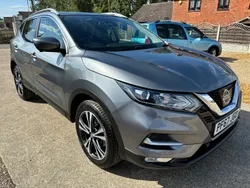 Grey Used 2017 Nissan Qashqai N-Connecta SUV | £9,995 (Fair price)