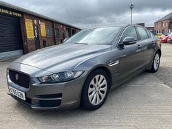 Grey Used 2015 Jaguar XE SE Sedan | £3,795