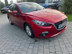 Red Used 2015 Mazda 3 Hatchback | £3,295 (A bit pricey)