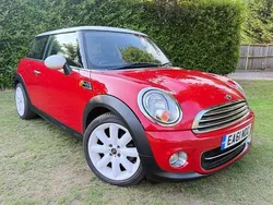 Red Used 2011 Mini Cooper Hatch Hatchback | £2,250 (Expensive)