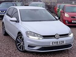 Silver Used 2019 VW Golf VII SE Hatchback | £10,495 (Super price)