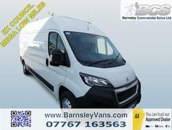 White Used 2019 Peugeot Boxer S Van | £13,995 (Fair price)