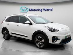 White Used 2021 Kia e-Niro SUV | £11,900
