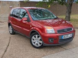 Red Used 2009 Ford Fusion Hatchback | £1,899 (Good price)