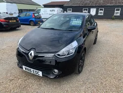 Black Used 2016 Renault Clio IV Dynamique Hatchback | £5,895