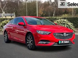 Red Used 2017 Vauxhall Insignia SRi Hatchback | £9,700 (Fair price)