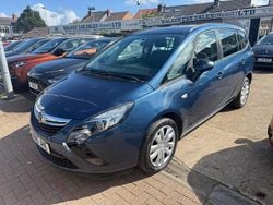 Blue Used 2015 Vauxhall Zafira MPV | £4,995 (Fair price)